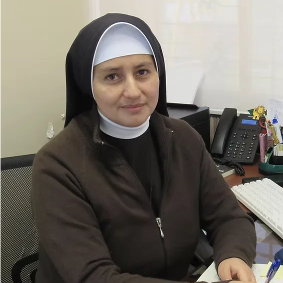 Hna. Diana Lloay - Rectora